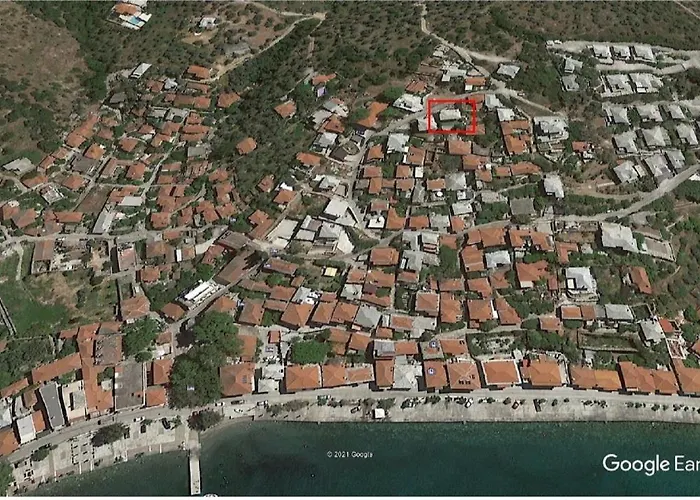 Mesonisi Maisonette بيت للعطل أفيسوس