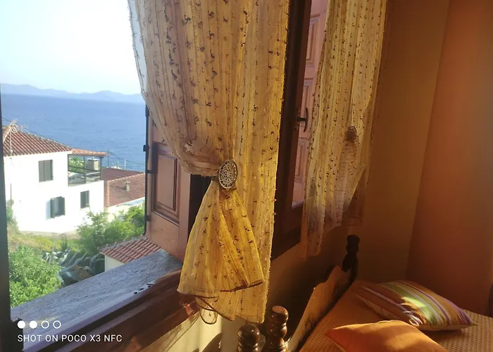 Mesonisi Maisonette بيت للعطل *