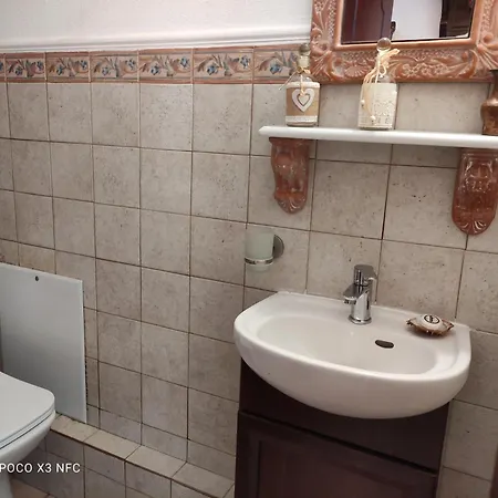 Mesonisi Maisonette *