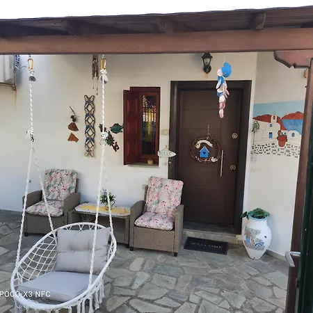 Mesonisi Maisonette Афиссос