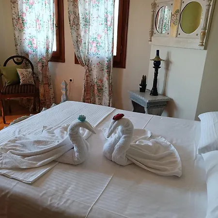 Дом отдыха Mesonisi Maisonette Афиссос