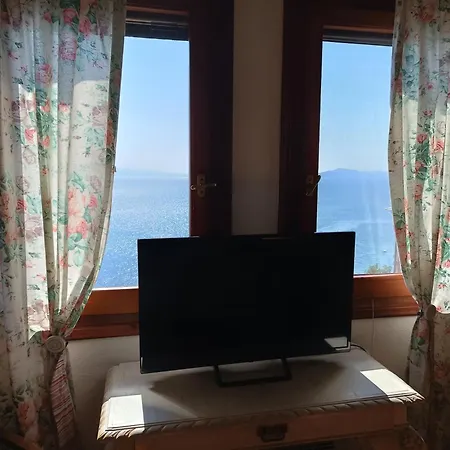 Feriehus Mesonisi Maisonette Afissos
