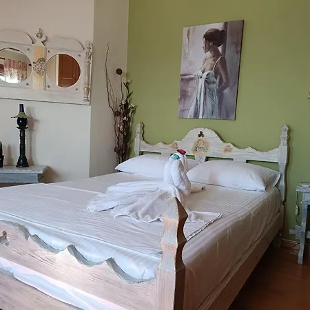 Mesonisi Maisonette * Афиссос